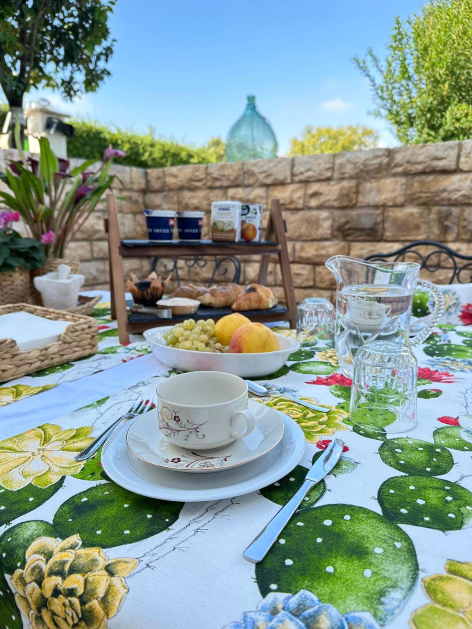 Villa Ardigo - Camera O Appartamento Bari Zewnętrze zdjęcie